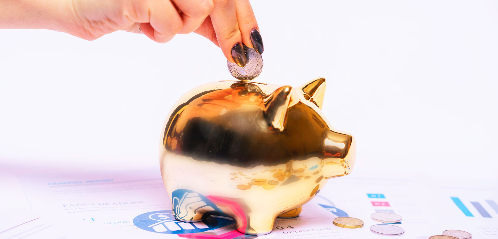 Piggy bank representing discount renters insurance